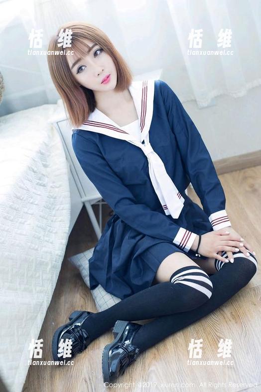 秀人网 - 糯美子mini制服系列——当原图资源遇见你的眼睛，调皮捣蛋的感觉！-恬瑄维