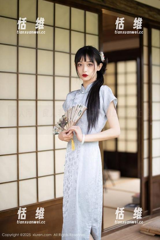 秀人网 - 良人非爱人牛仔裤图册：不止是布料的碰撞-恬瑄维