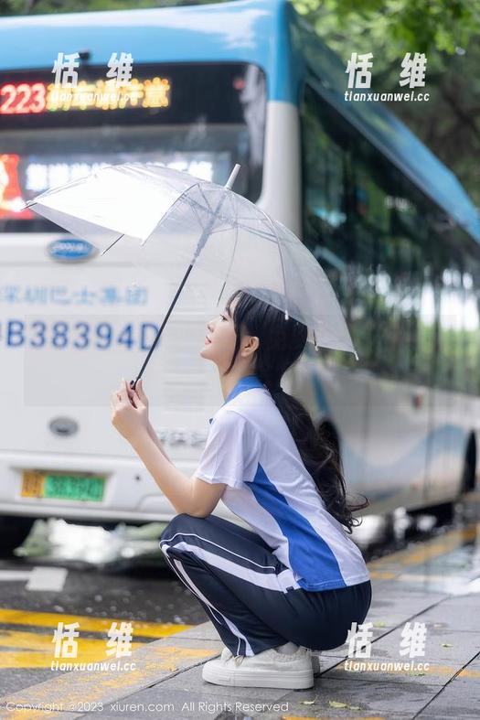 秀人网 - 言沫的可爱：免费图册让你心动不已，不看会后悔！-恬瑄维