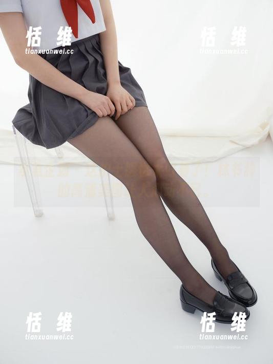 紧急企划 - 这护士服也太好看了！林书辞的高清美图让人心动不已。-恬瑄维