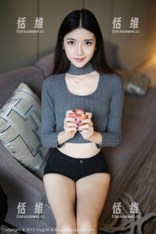 美媛馆 - Laura张小妮泳池自拍：这组美图图集果然是一池的欢乐！-恬瑄维