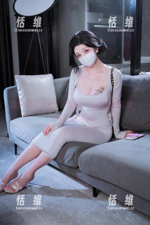 肉扣热热子与其“妹妹”们的美图写真，美得让人咂舌。-恬瑄维