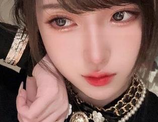 壁纸供需大作战，腐团儿Ikaros妹妹写真调皮上线！