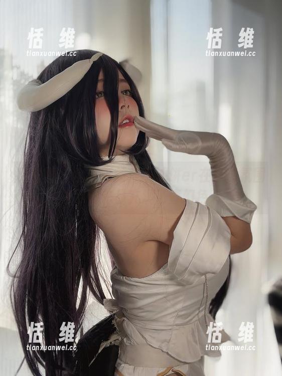 微密圈 - 全新更新!葱油饼er在红蓝氛围光下的作品充满了奇幻色彩-恬瑄维 微密圈 - 全新更新!葱油饼er在红蓝氛围光下的作品充满了奇幻色彩-恬瑄维