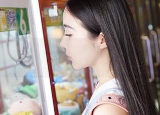 蜜桃社 - 木奈奈的双马尾套图：免费的，吸引眼球，定让你心跳加速！