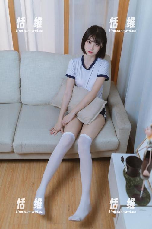 许岚LAN的蕾丝诱惑合集——这款黑色睡衣值得下载！-恬瑄维
