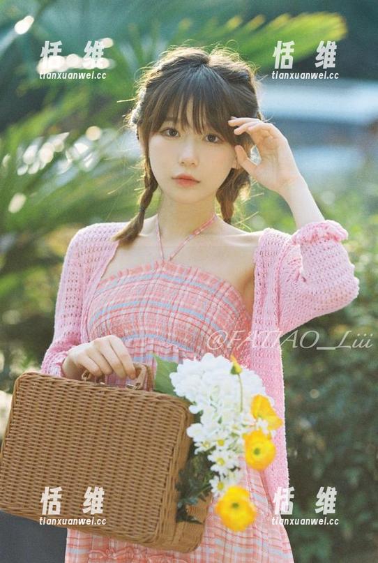 最新“迷之呆梨”作品合集:温柔得好想给她个抱!-恬瑄维 最新“迷之呆梨”作品合集:温柔得好想给她个抱!-恬瑄维