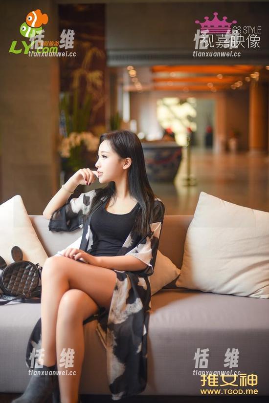 青豆客 - 在蕾丝与阳光之间，颖莹儿YY写真合集带来的氛围太绝了-恬瑄维