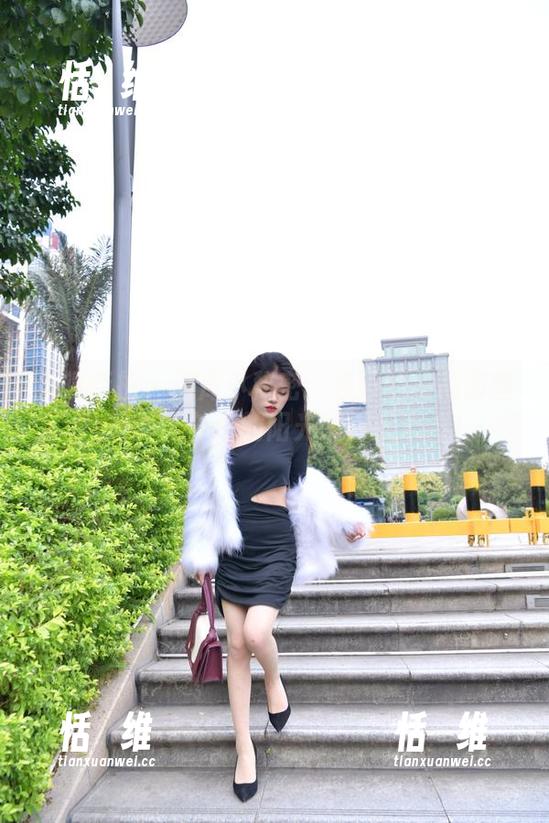 魔镜街拍 - 图库小秘密：婷婷的极品薄丝OL写真，午后的阳光照得人心痒！-恬瑄维
